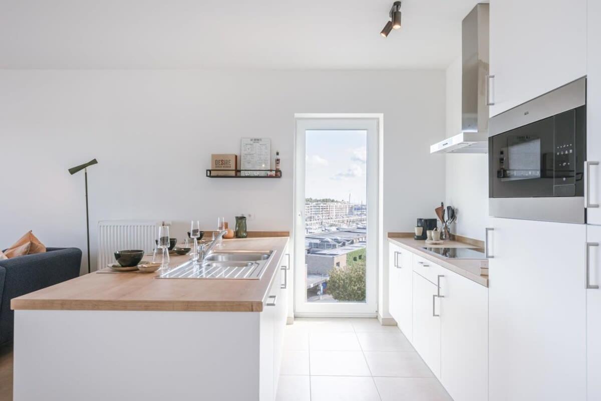 Huswell - Lovely New Apartment At The Harbor + Parking Brujas Exterior foto