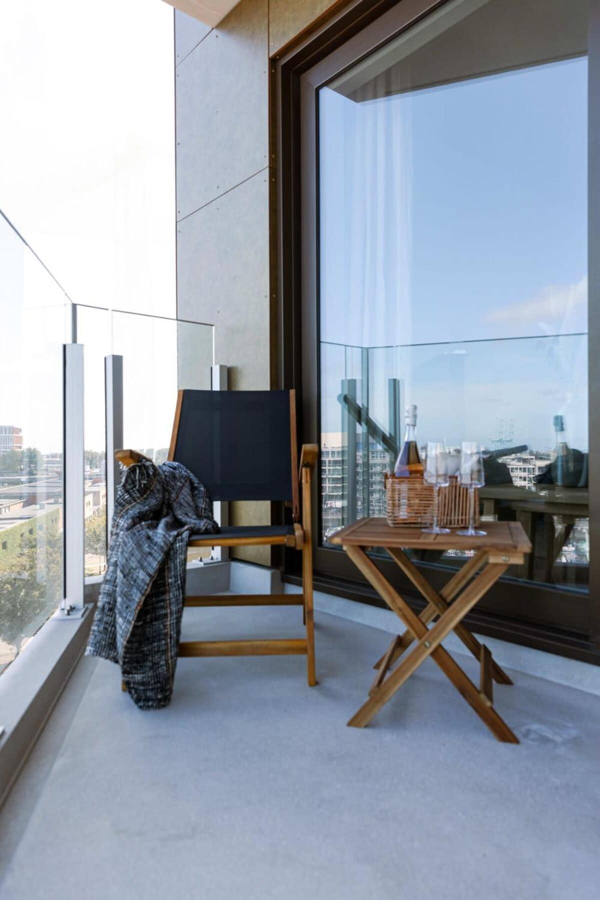 Huswell - Lovely New Apartment At The Harbor + Parking Brujas Exterior foto